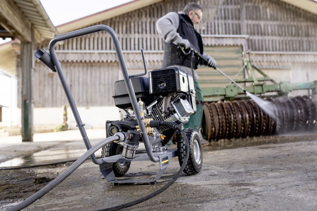 Kärcher HD 7/20 G - Cold Water Combustion Petrol Pressure Washer
