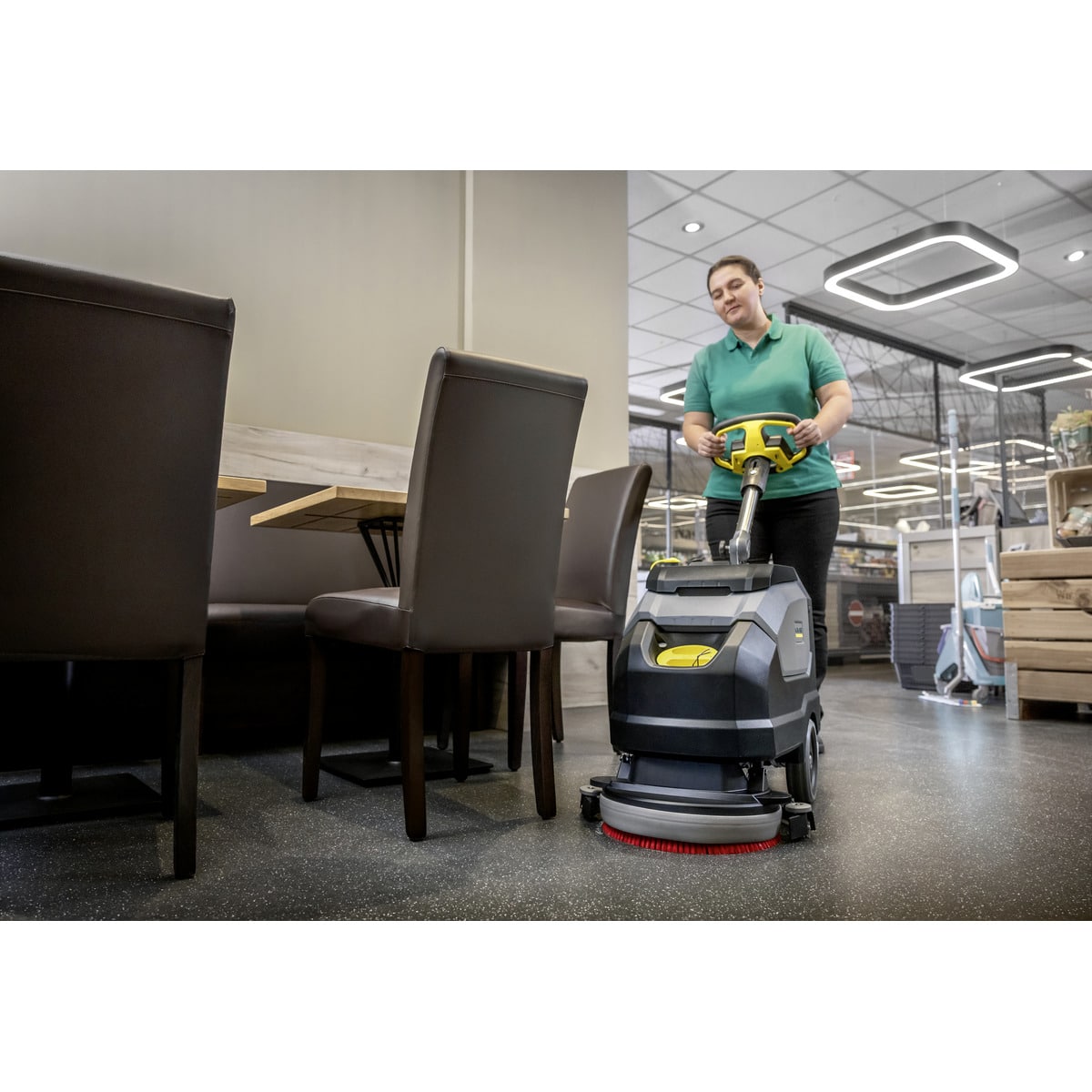 Kärcher BD 35/15 C Classic Scrubber Dryer - Image 5