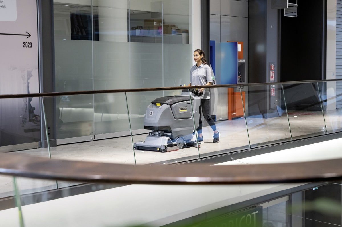 Kärcher B50 W Bp R55 Walk Behind Scrubber Dryer - Image 8