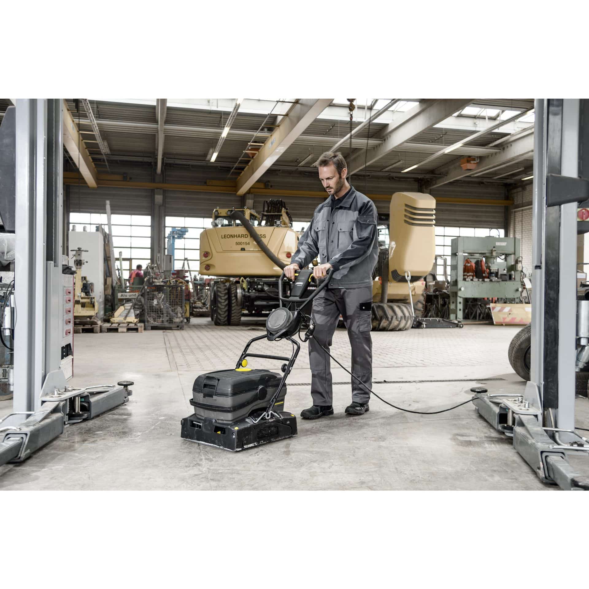 Kärcher BR 40/10 - Compact Scrubber Dryer - Image 4